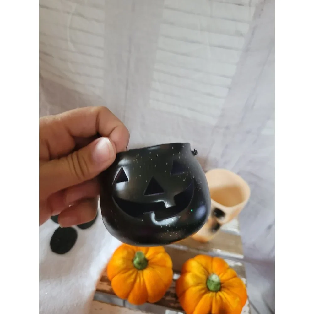 Unbranded halloween cauldron